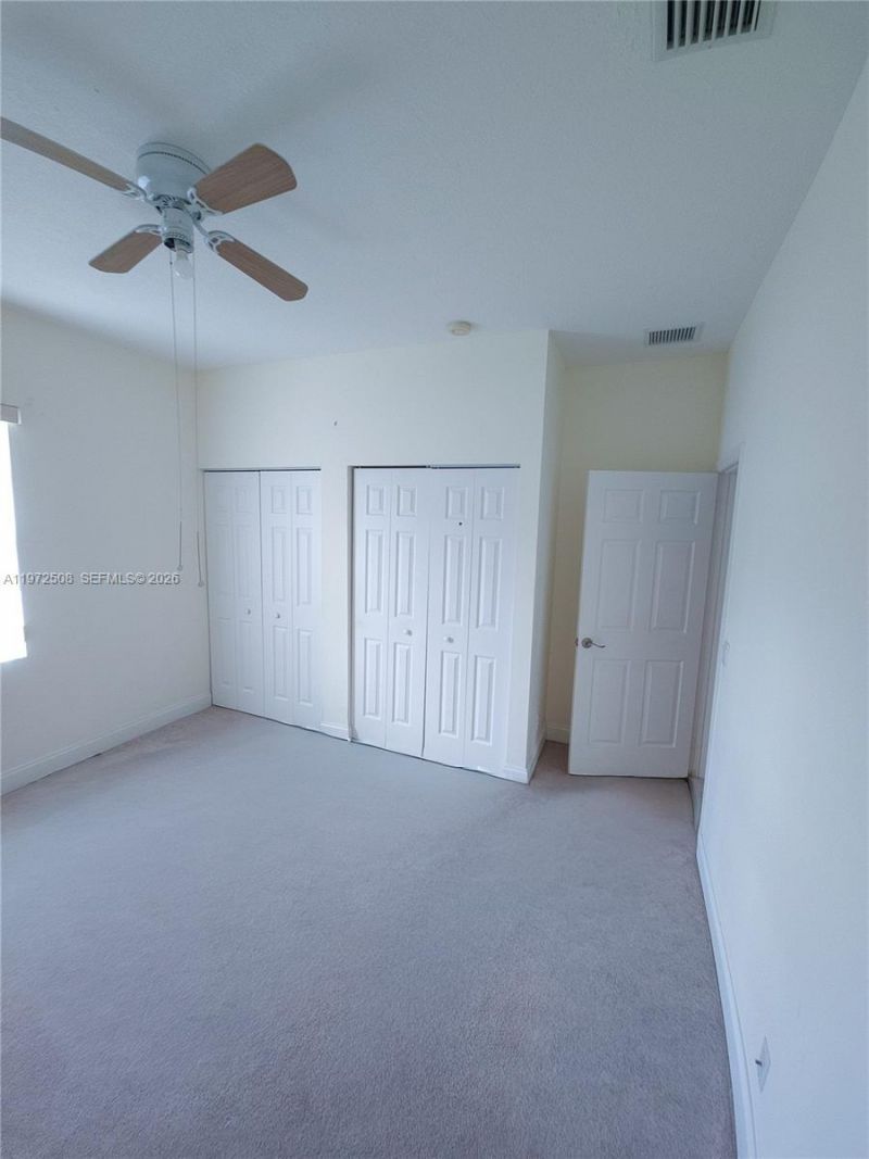 4216 Leo Ln, Unit 2E, Riviera Beach, FL 33410 Photo