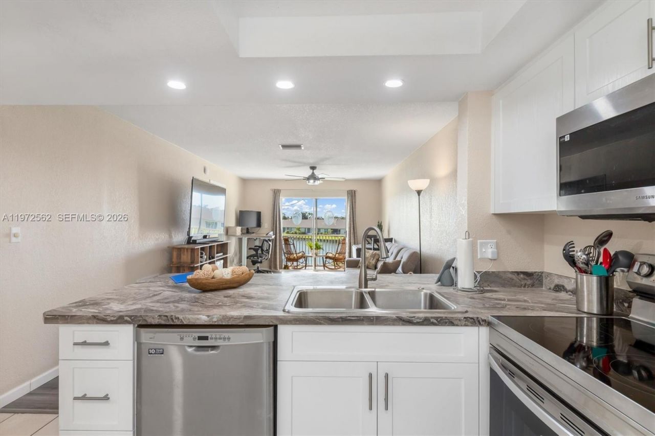 12528 SW Kingsway , Unit 505, Arcadia, FL 34269 Photo