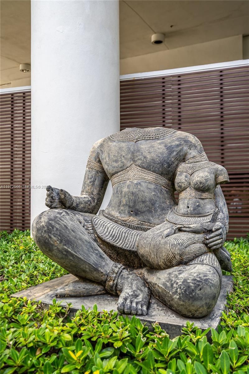 101 20th St, Unit 3806, Miami Beach, FL 33139 Photo