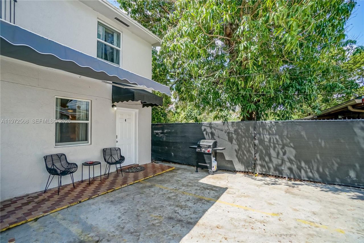 168 NW 32nd St , Unit 4, Miami, FL 33127 Photo