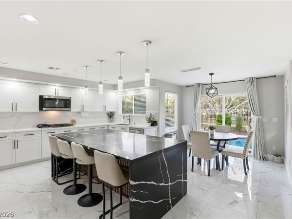 7012 Geese Gathering Street, North Las Vegas, NV 89084