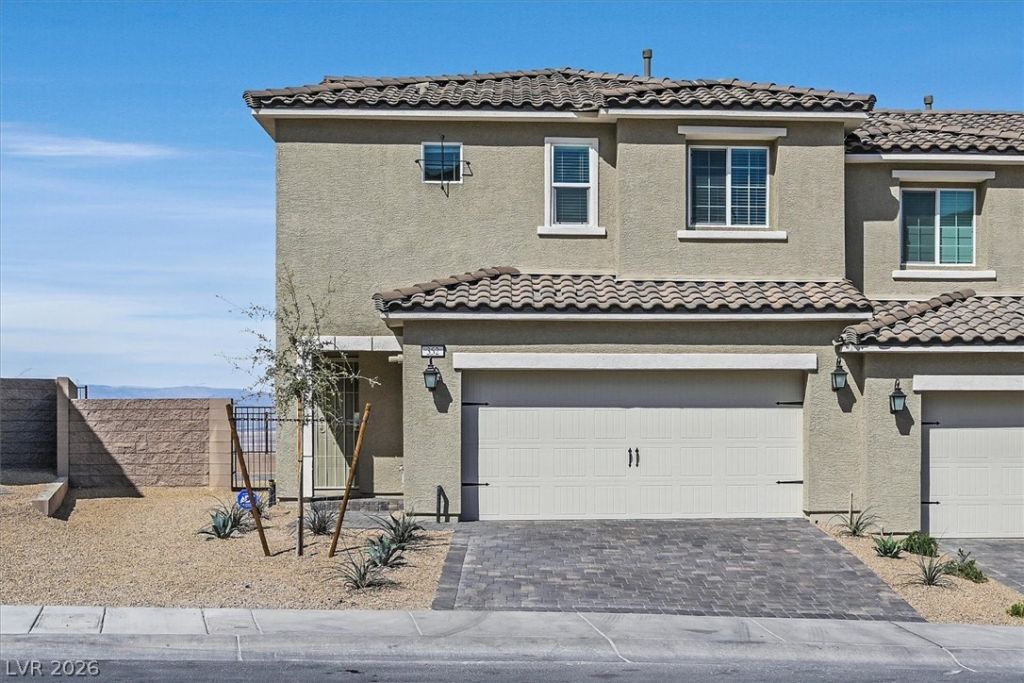 352 Rosefinch Street, Henderson, NV 89012 Main Photo