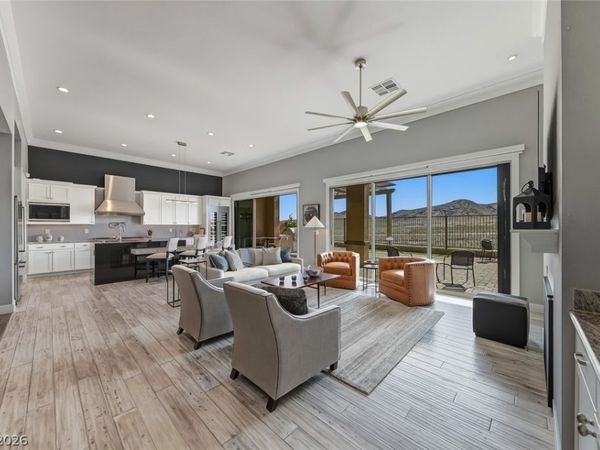 12335 Skyracer Drive, Las Vegas, NV 89138