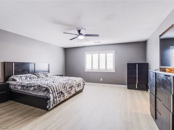 10633 Mount Blackburn Avenue, Las Vegas, NV 89166