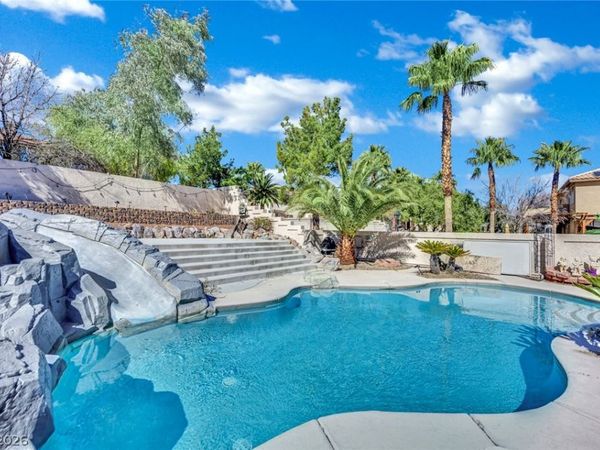 4033 Mansion Hall Court, Las Vegas, NV 89129
