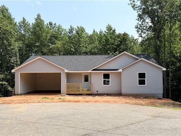 569 Day Star Lane, Mount Airy, GA 30563