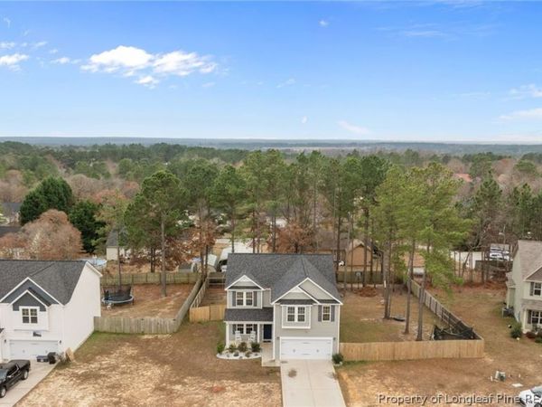 89 N Dakota Court, Spring Lake, NC 28390