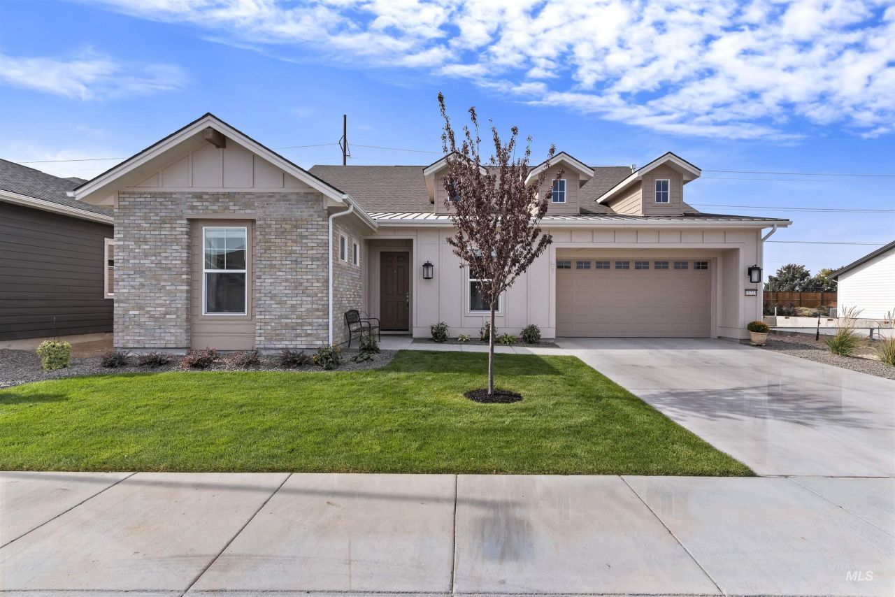 11723 S Glory Lane, Kuna, ID 83634 Main Photo