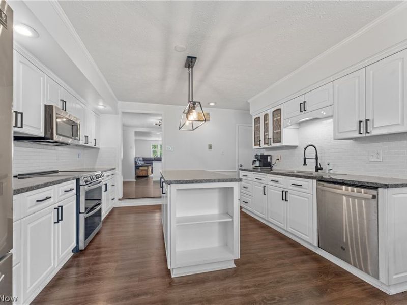 2941 Copley Road, Copley, OH 44321 Photo 8