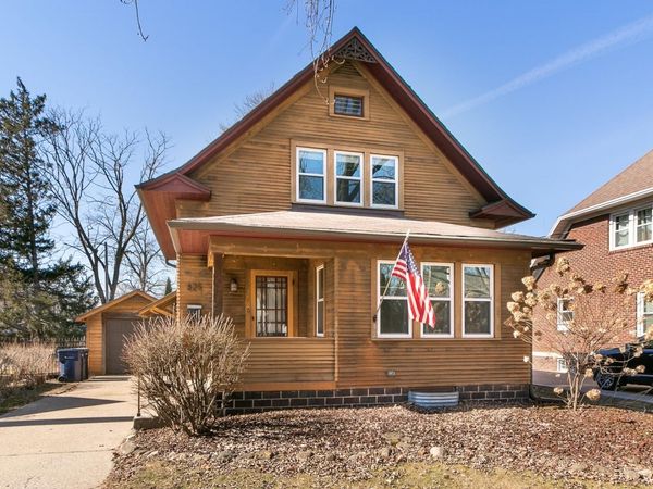 825 N Garfield Avenue, Janesville, WI 53545