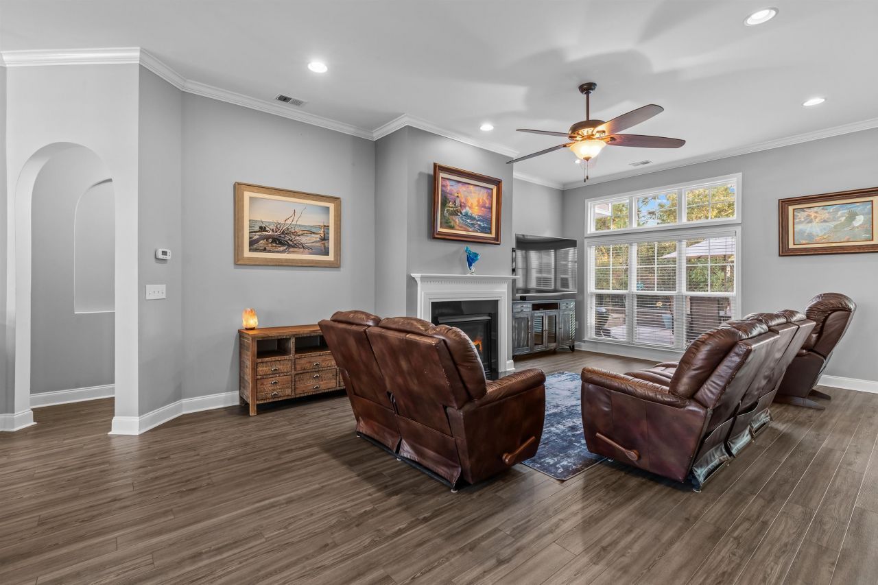 1109 Brentford Pl. Photo 14