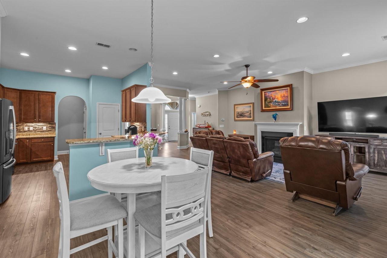 1109 Brentford Pl. Photo 25