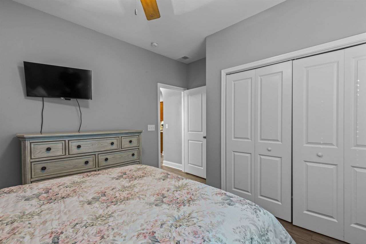 1109 Brentford Pl. Photo 31