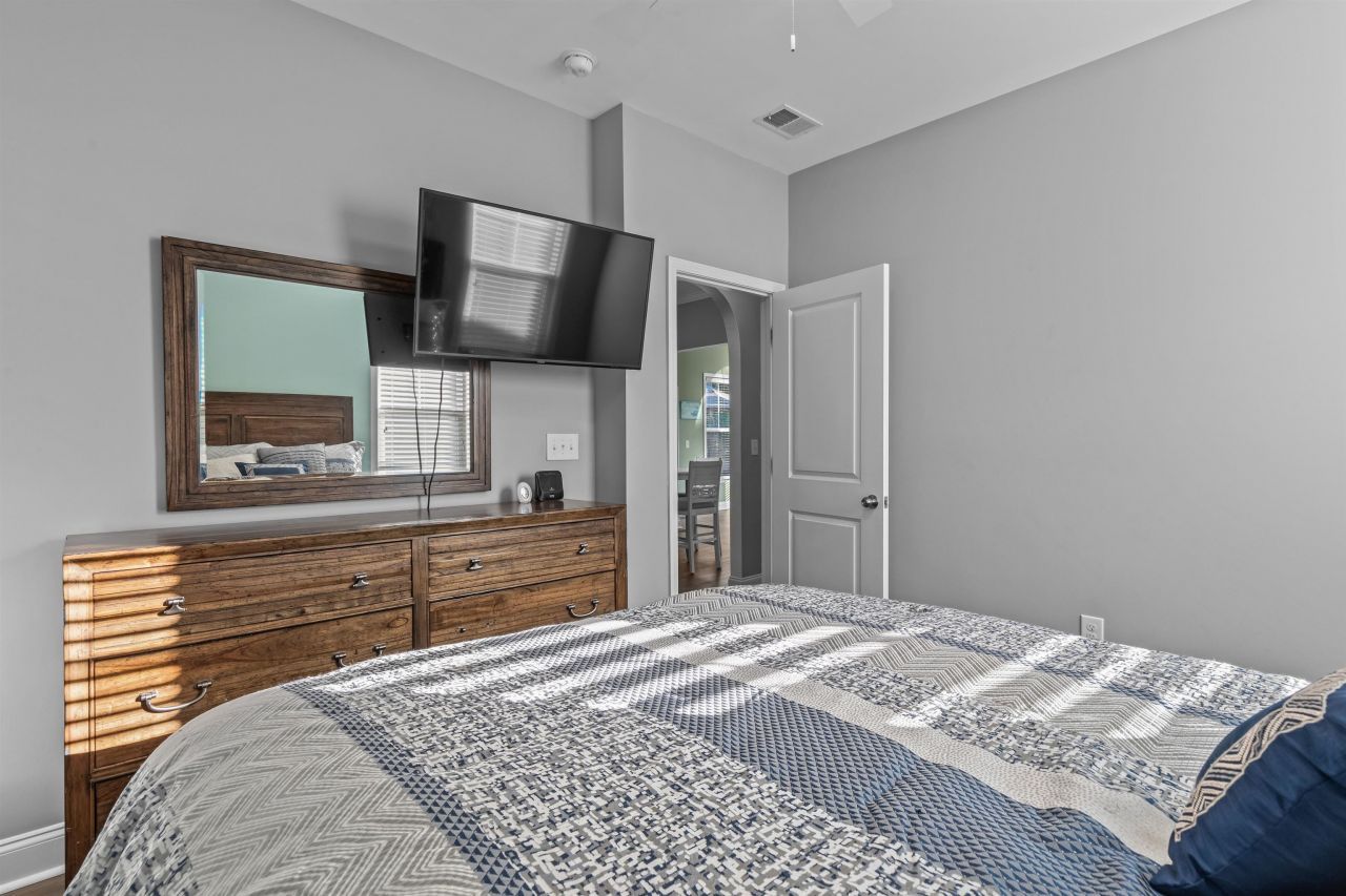 1109 Brentford Pl. Photo 34