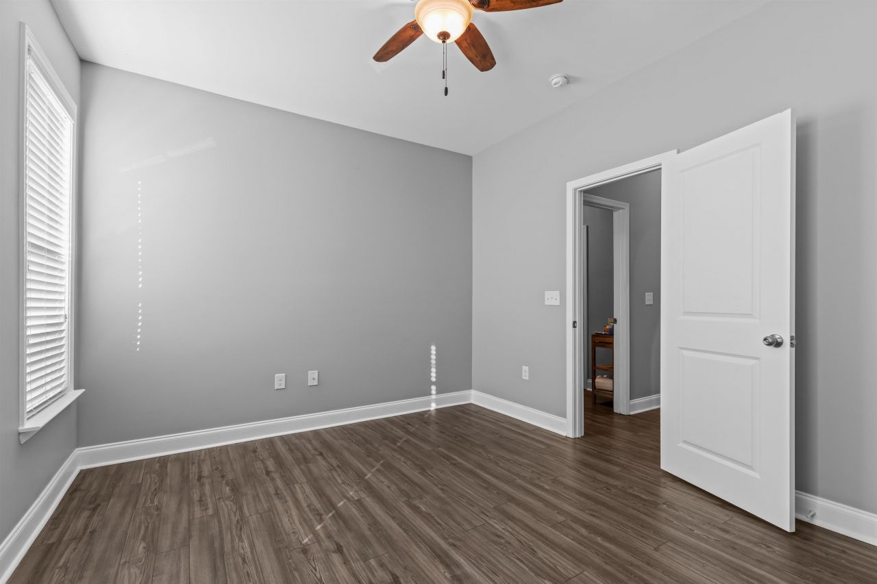1109 Brentford Pl. Photo 46