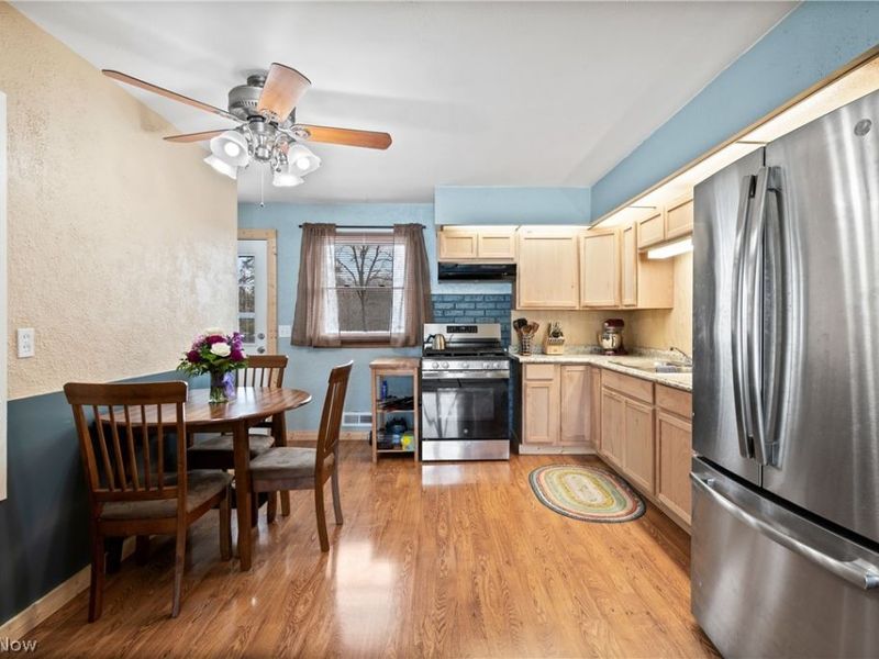 1445 Andrea Drive, Brunswick, OH 44212 Photo 12