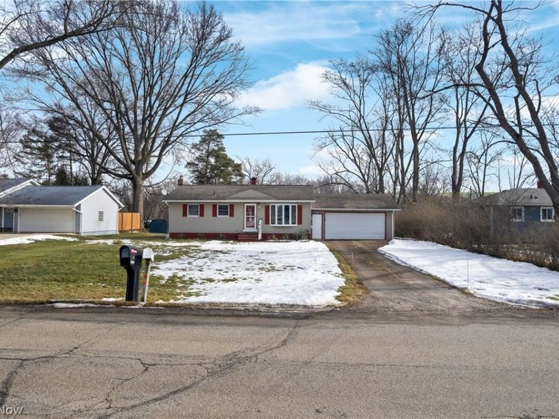 1445 Andrea Drive, Brunswick, OH 44212 Photo 2