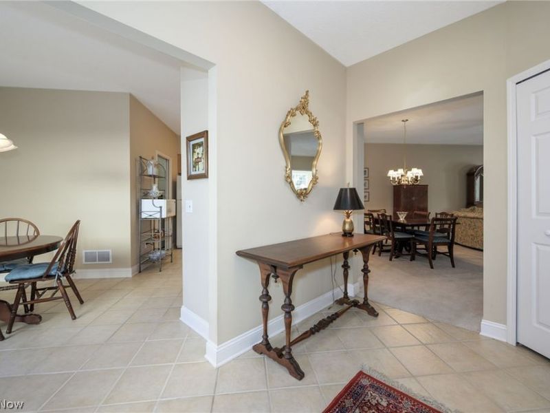 4287 Greenway Trail Street NW, Massillon, OH 44647 Photo 11