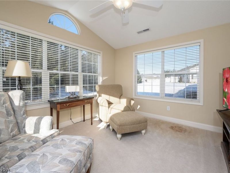 4287 Greenway Trail Street NW, Massillon, OH 44647 Photo 17