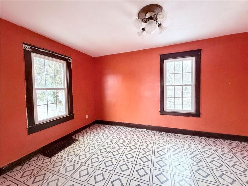 305 E North Street, Union City, OH 45390 Photo 6