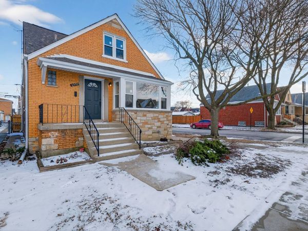 6559 S Kedvale Avenue , Chicago, IL 60629