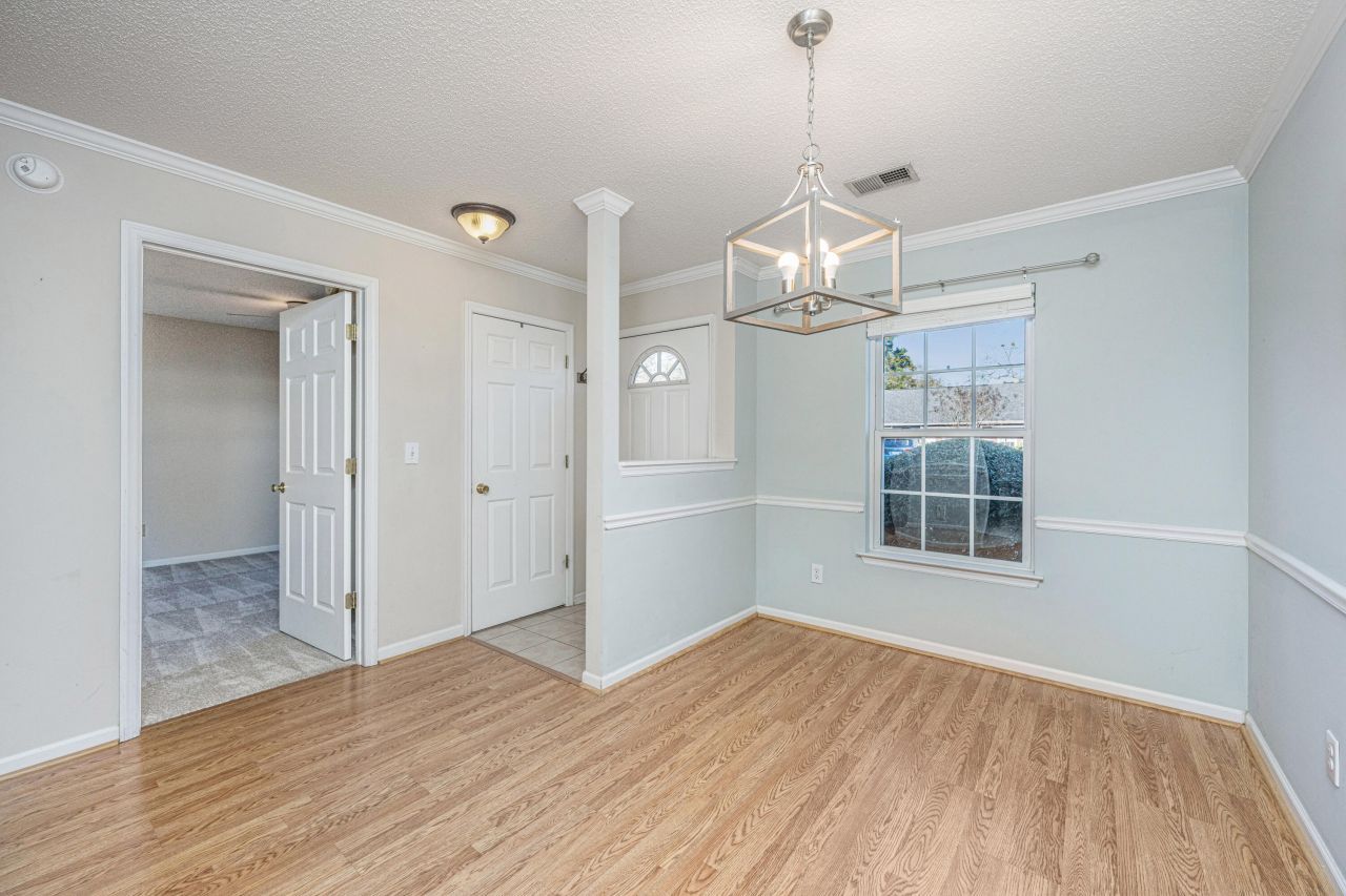 1627 Dexter Lane Photo 17