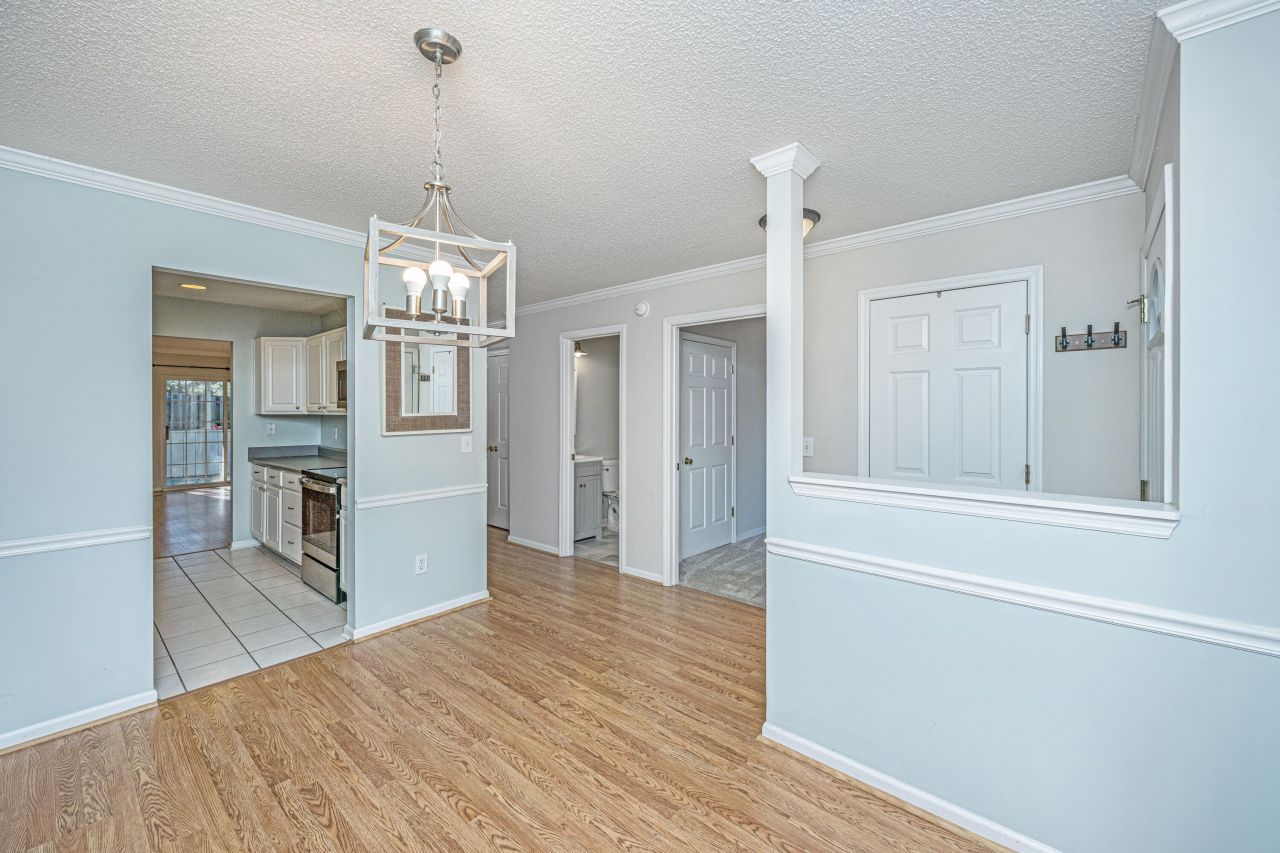 1627 Dexter Lane Photo 18