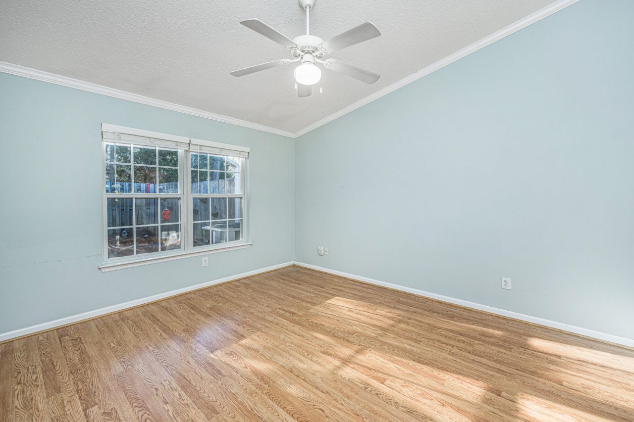 1627 Dexter Lane Photo 22