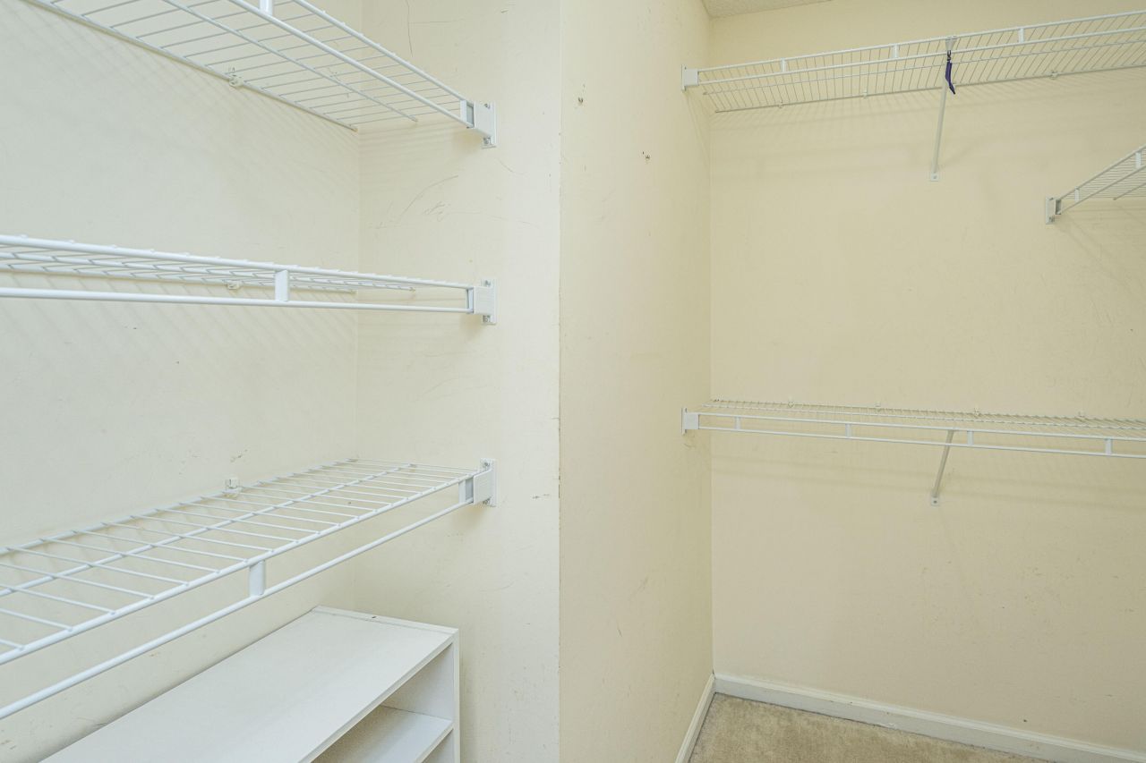 1627 Dexter Lane Photo 24