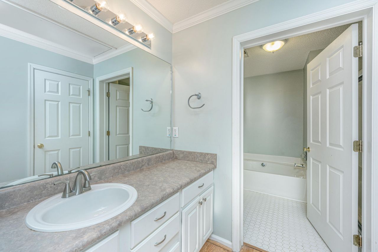 1627 Dexter Lane Photo 25