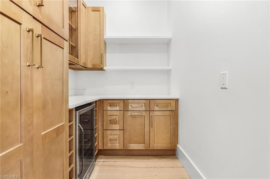 2393 Longboat Dr, Naples, FL 34104 Photo