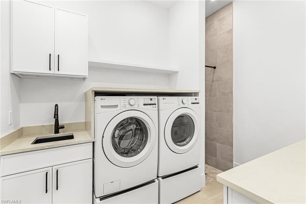 2393 Longboat Dr, Naples, FL 34104 Photo