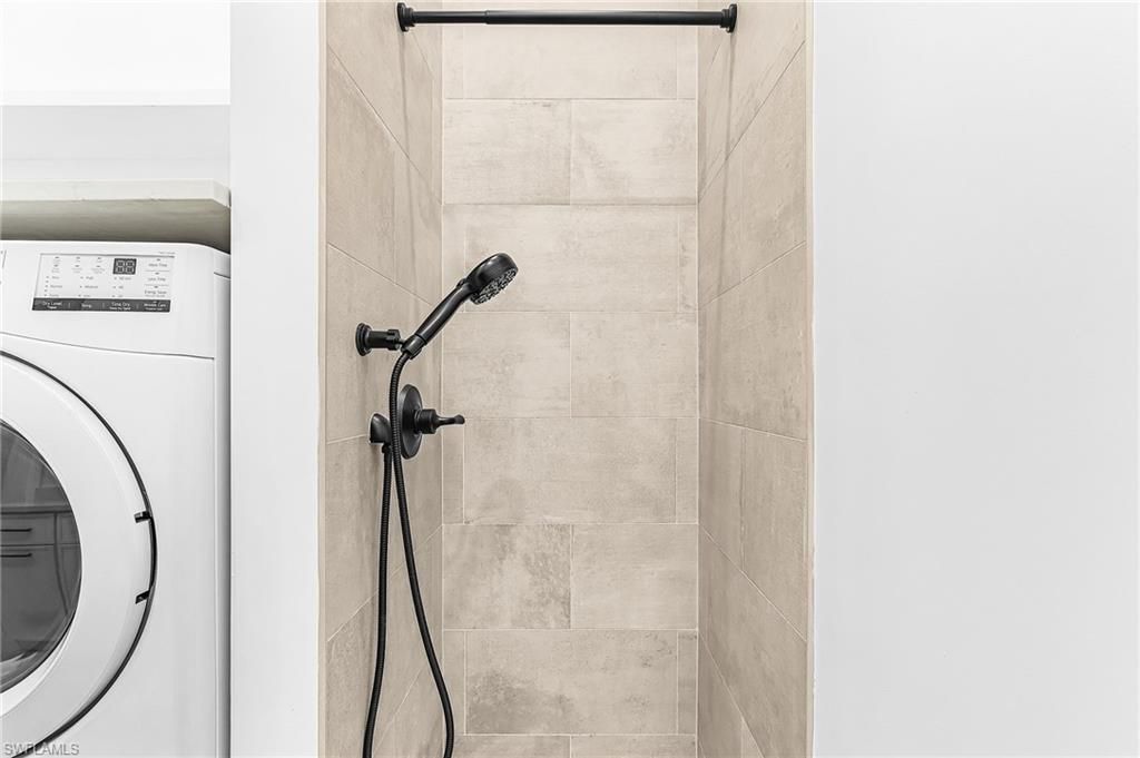 2393 Longboat Dr, Naples, FL 34104 Photo