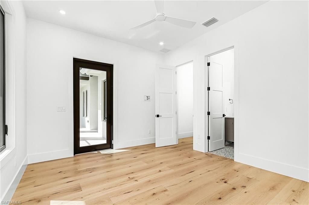 2393 Longboat Dr, Naples, FL 34104 Photo