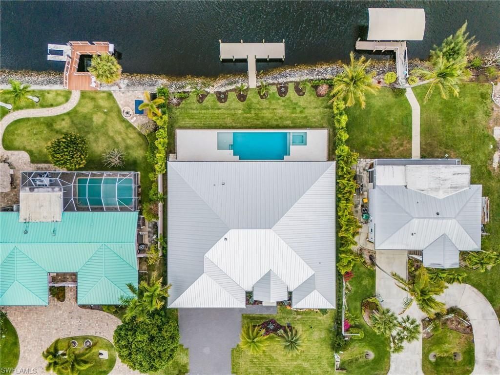 2393 Longboat Dr, Naples, FL 34104 Photo