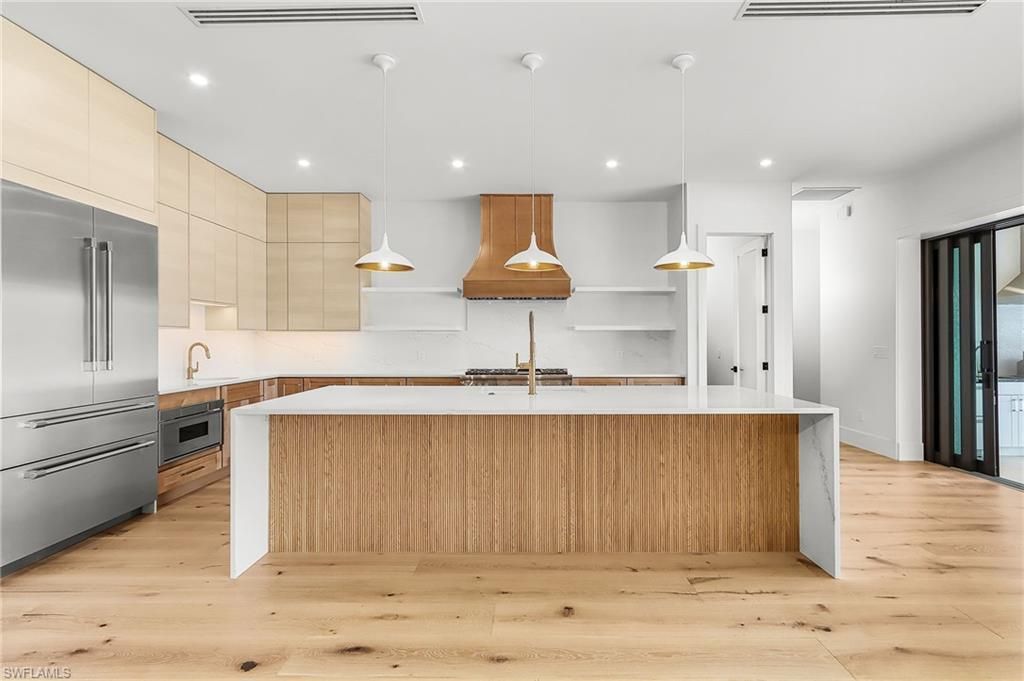 2393 Longboat Dr, Naples, FL 34104 Photo