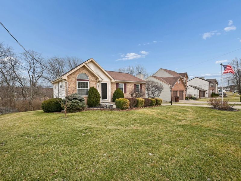 9877 Flagstone Drive, Independence, KY 41051 Photo 2