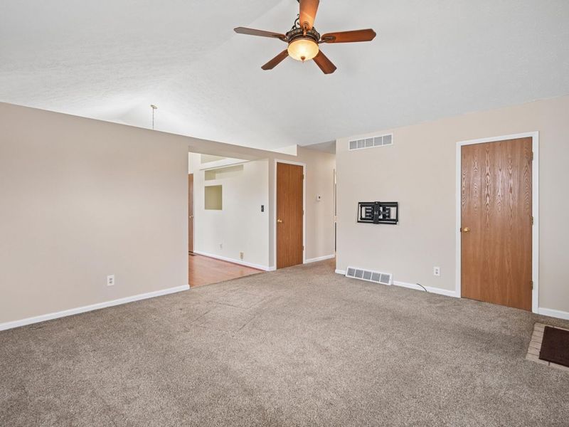 9877 Flagstone Drive, Independence, KY 41051 Photo 5