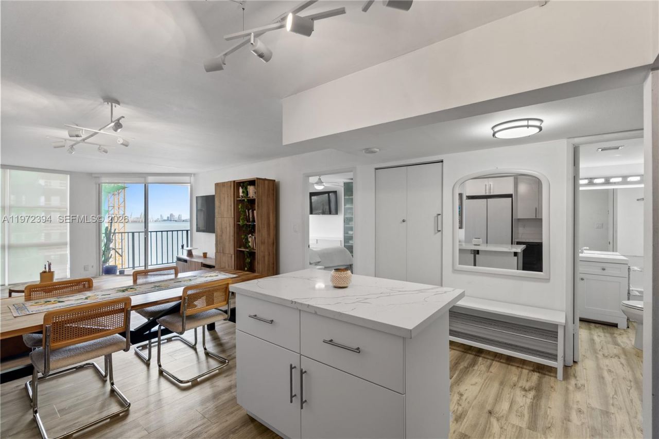 1865 Brickell Ave , Unit A2006, Miami, FL 33129 Photo