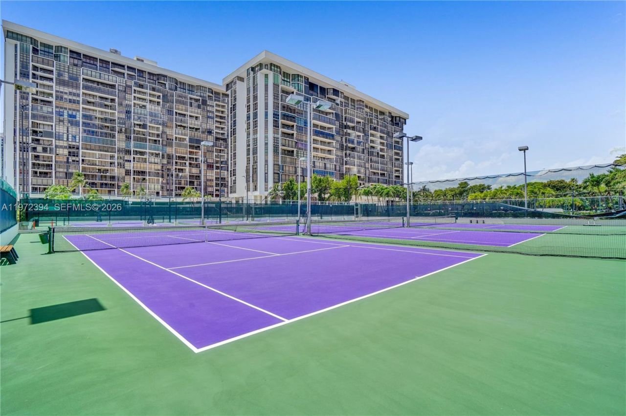 1865 Brickell Ave , Unit A2006, Miami, FL 33129 Photo