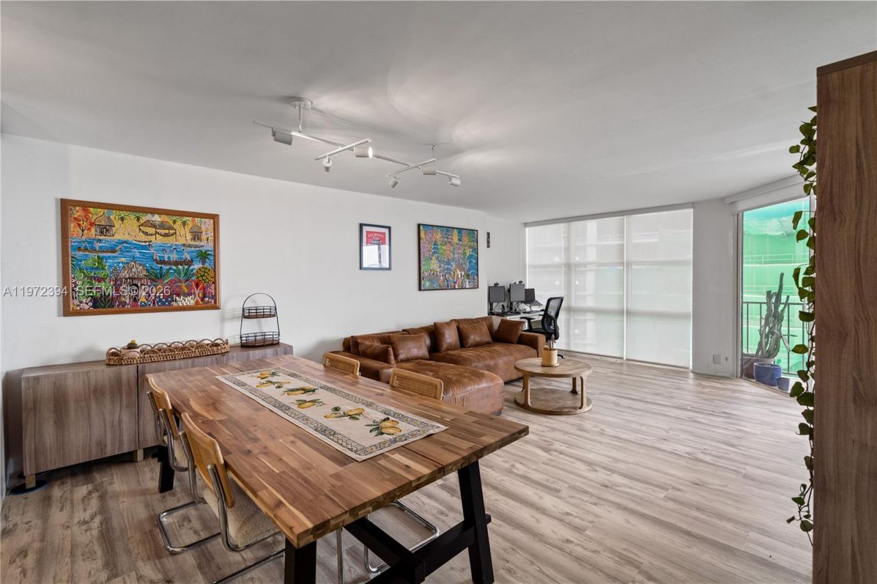 1865 Brickell Ave , Unit A2006, Miami, FL 33129 Photo