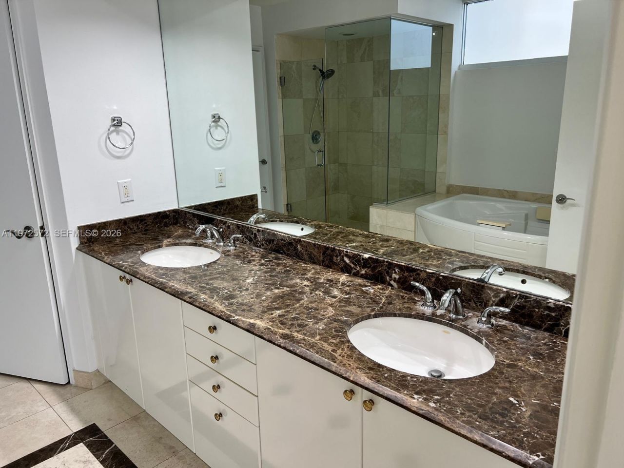 17555 Collins Ave , Unit 406, Sunny Isles Beach, FL 33160 Photo