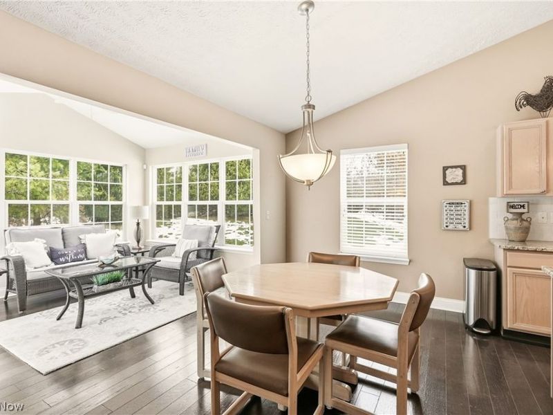 2551 Edgebrook Crossing, Twinsburg, OH 44087 Photo 14