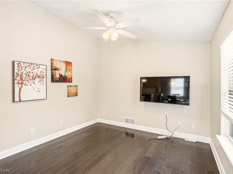 2551 Edgebrook Crossing, Twinsburg, OH 44087 Photo 18