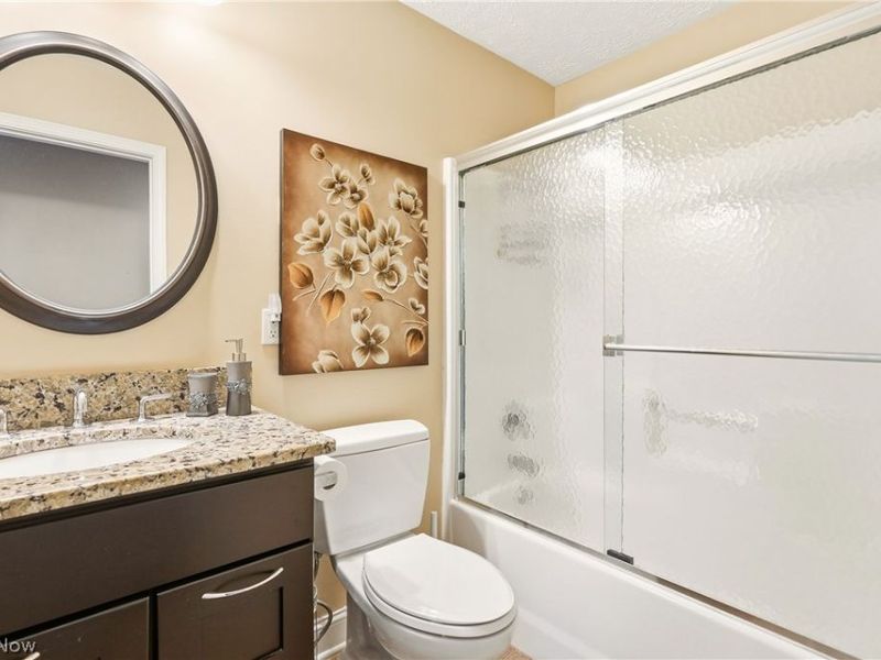 2551 Edgebrook Crossing, Twinsburg, OH 44087 Photo 27