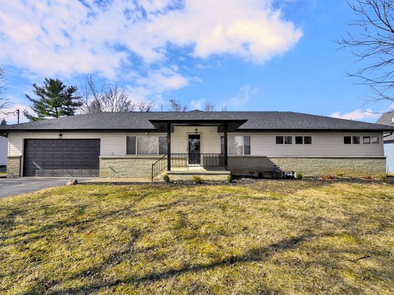 237 Lockville Road, Pickerington, OH 43147 Photo 1