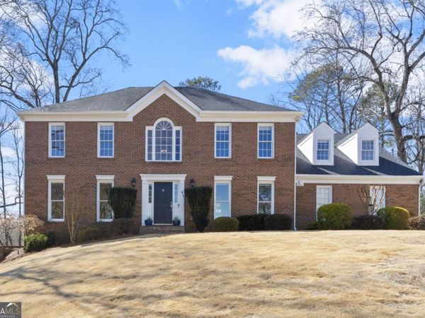 600 Willow Knoll Drive SE, Marietta, GA 30067