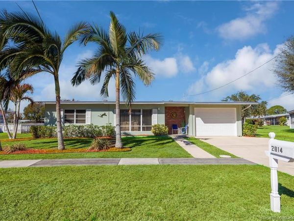 2814 SE Treasure Island Road, Port St Lucie, FL 34952