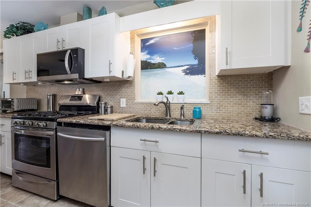 2814 SE Treasure Island Road, Port Saint Lucie, FL 34952 Photo