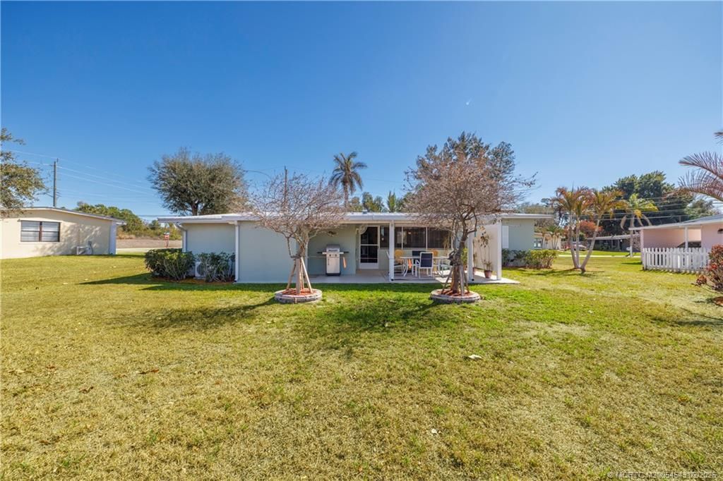 2814 SE Treasure Island Road, Port Saint Lucie, FL 34952 Photo